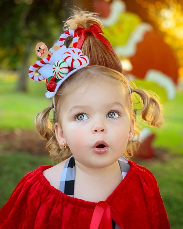 Christmas Hairstyles for Little Girl