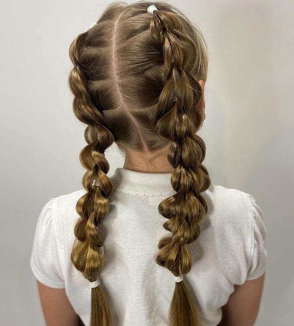 Christmas Hairstyles for Little Girl