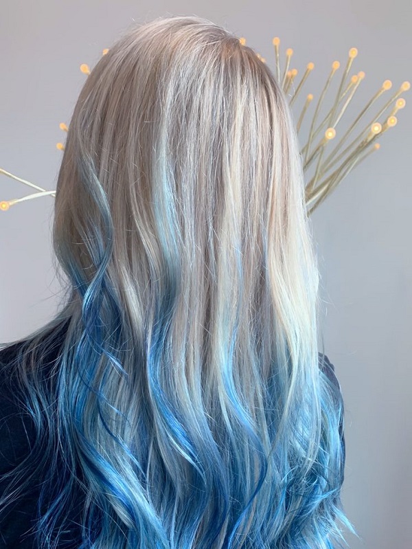 fun christmas hair color   